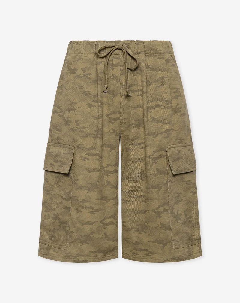 GIA LONG CARGO JORTS ARMY PRINT GROEN