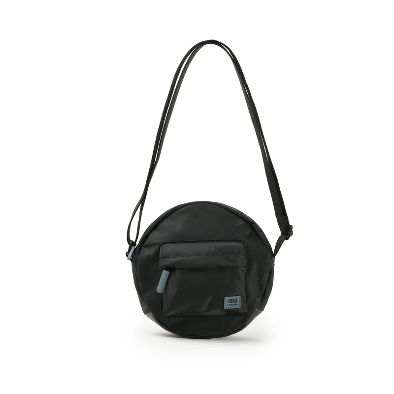 ROKA Helemaal zwart Paddington B Airforce Kleine Tas van Gerecycled Nylon