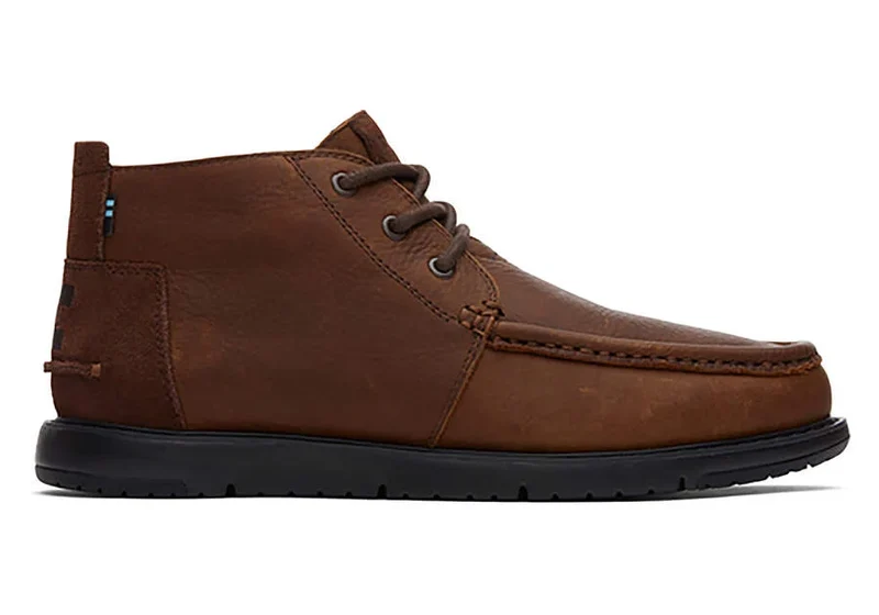 TOMS Navi Chukka lederen waterbestendige laars voor heren - cichoreibruin
