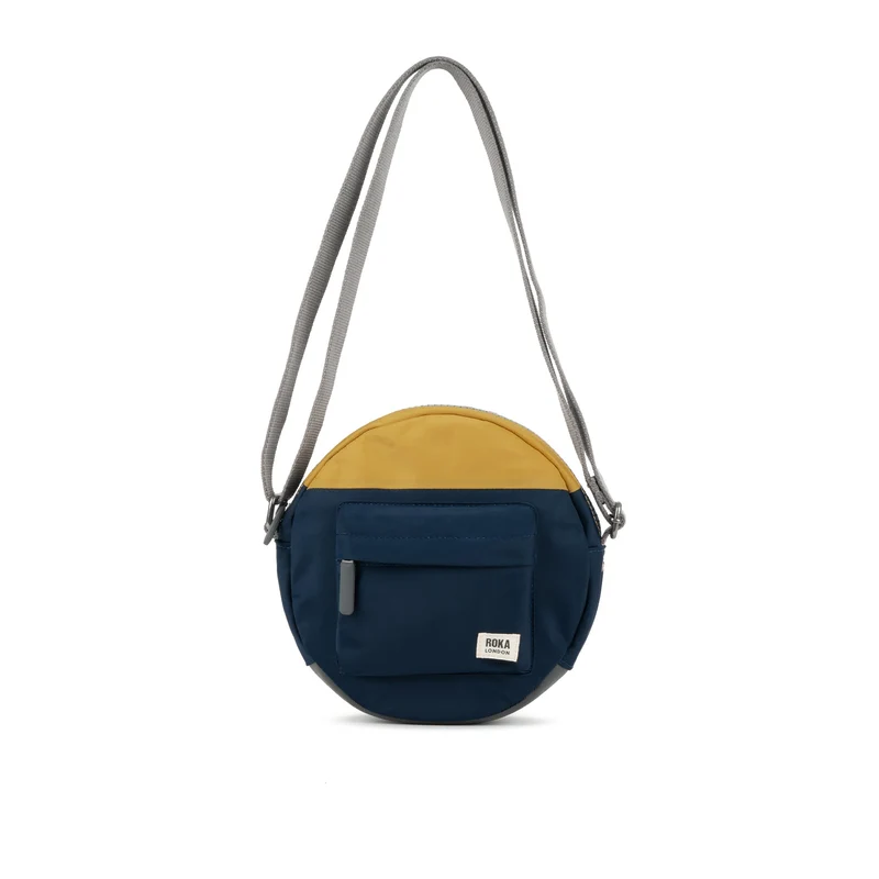 ROKA Creatieve verspilling Paddington B Midnight / Mosterdkleurige kleine tas van gerecycled nylon