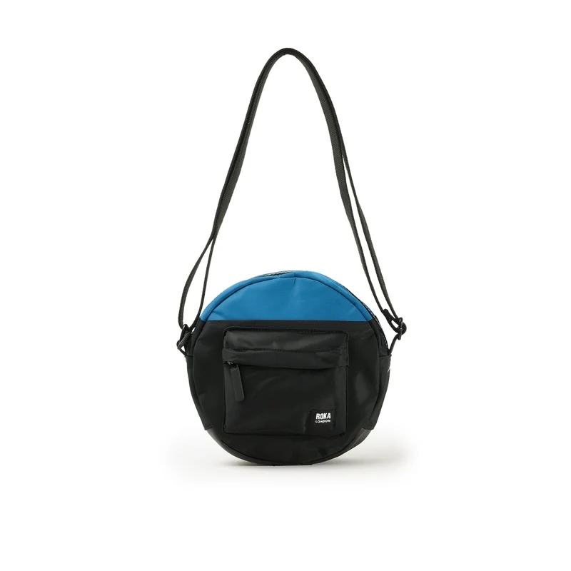 ROKA Creatieve verspilling Paddington B Zwart / Zeehaven Kleine Tas van Gerecycled Nylon