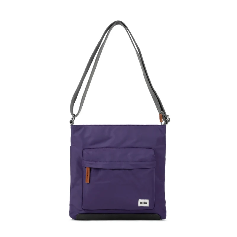 ROKA Kennington B Mulberry Medium Gerecyclede Nylon Tas