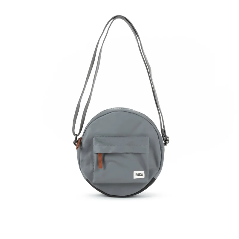 ROKA Paddington B Kleine Tas van Gerecycled Nylon - Stormy