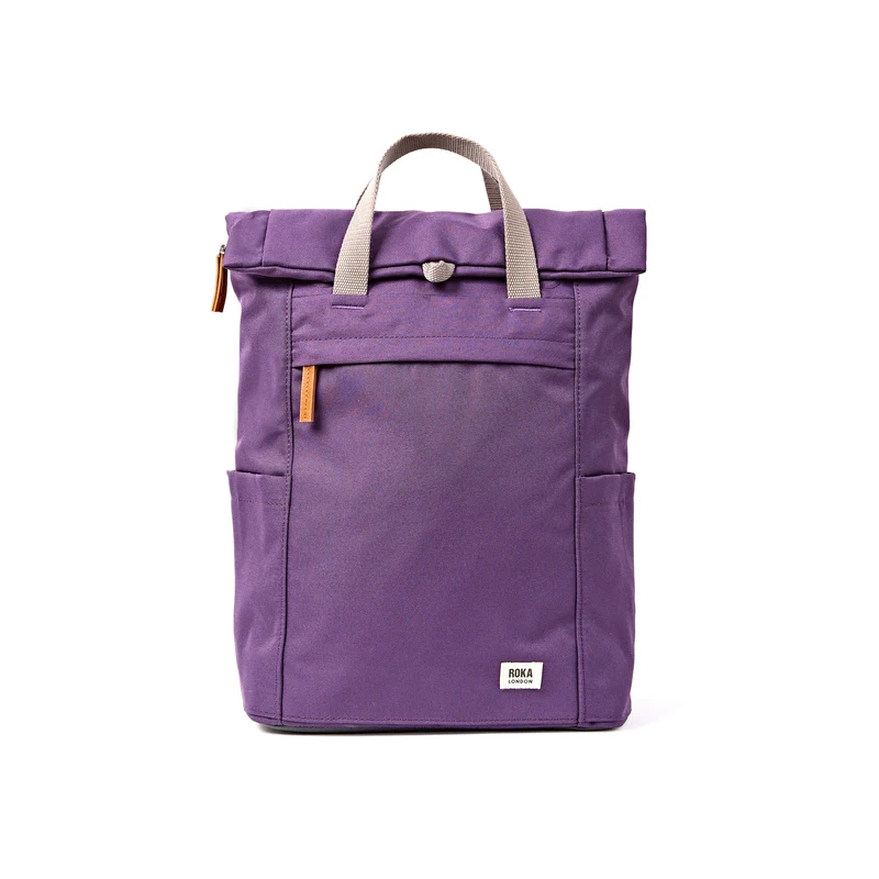 ROKA Finchley Een grote tas van gerecycled canvas in de kleur Deep Grape.