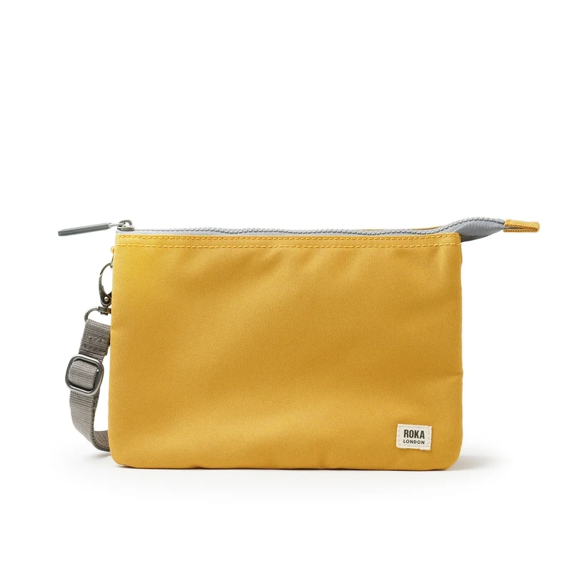 ROKA Carnaby Crossbodytas van gerecycled canvas in linnen XL-formaat