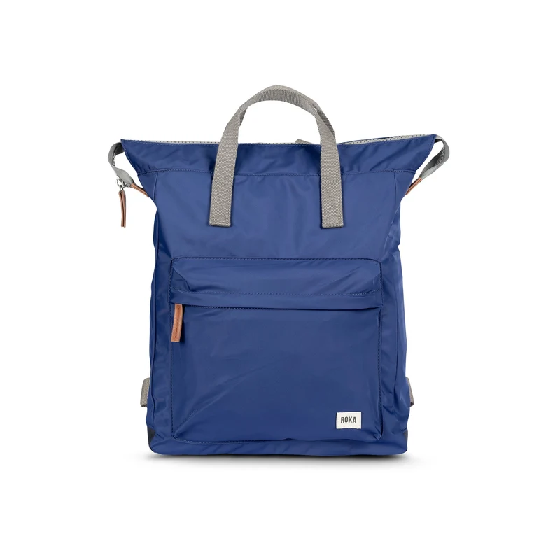 ROKA Bantry Grote tas van gerecycled nylon in verbrande blauwe kleur