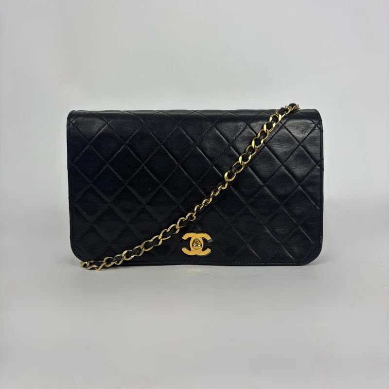 Chanel Enkele Flap Bag Lamsleer