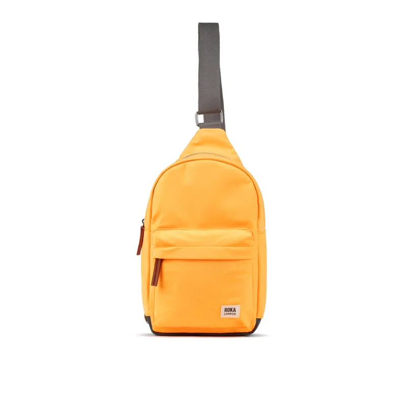 ROKA Willesden Grote tas van gerecycled nylon - Sorbet