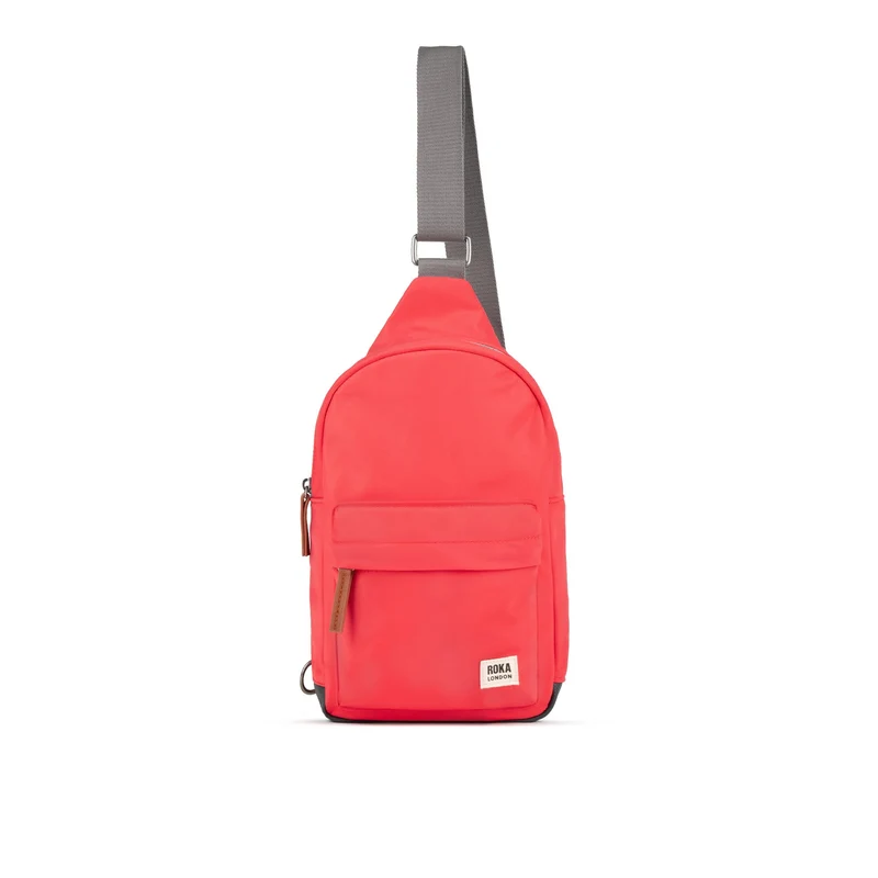 ROKA Willesden Grote tas van gerecycled nylon - Poppy