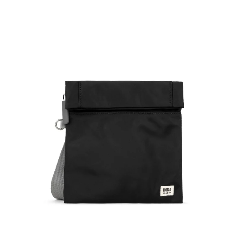 ROKA Stratford Kleine Gerecyclede Nylon Tas - Zwart