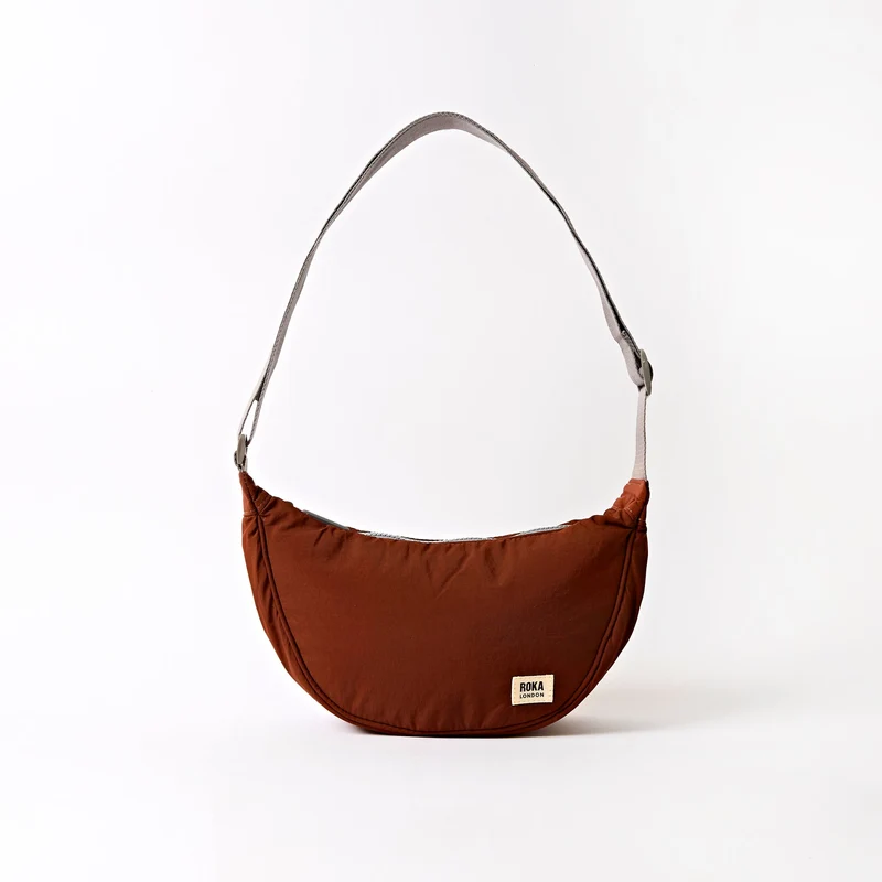 ROKA Farringdon Henna gerecyclede Taslon tas