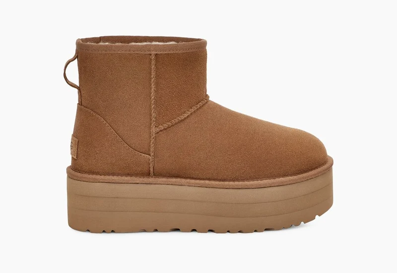 UGG Klassieke mini-platformlaarzen voor dames - kastanje