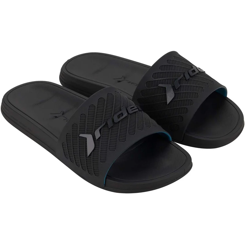 Free slippers