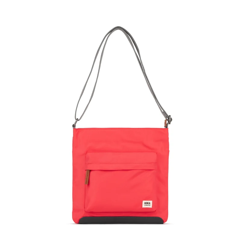 ROKA Kennington B Medium Gerecyclede Nylon Tas - Papaver