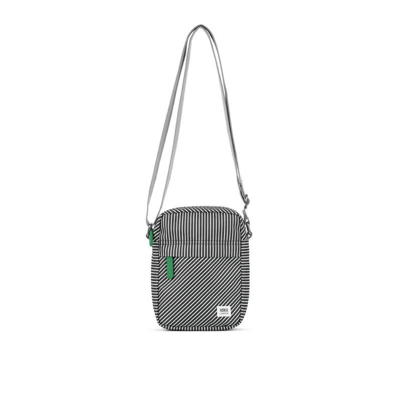 ROKA Bond Tas van gerecycled canvas met gemengde hickory-strepen