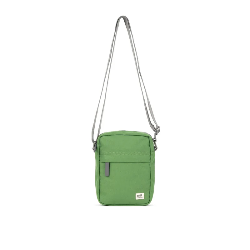 ROKA Bond Tas van gerecycled canvas met bladerenmotief