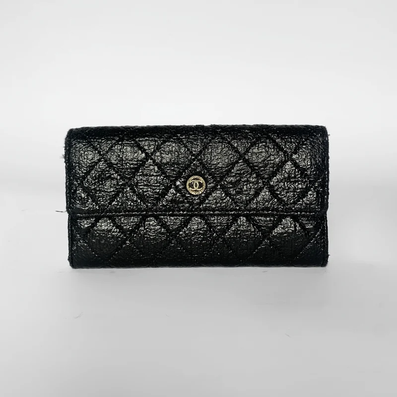 Chanel Zwarte/gouden gewatteerde suède Paris Edinburgh lange portemonnee