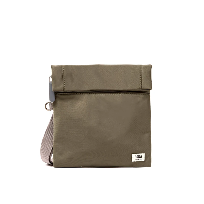 ROKA Stratford Kleine Tas van Gerecycled Nylon | Leger
