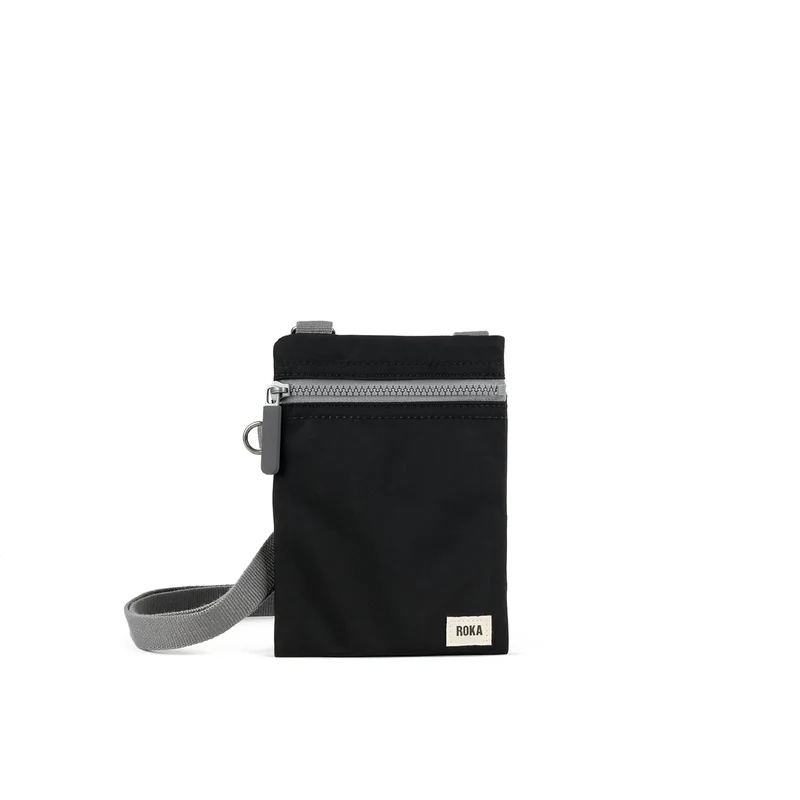 ROKA Chelsea Zwarte tas van gerecycled nylon