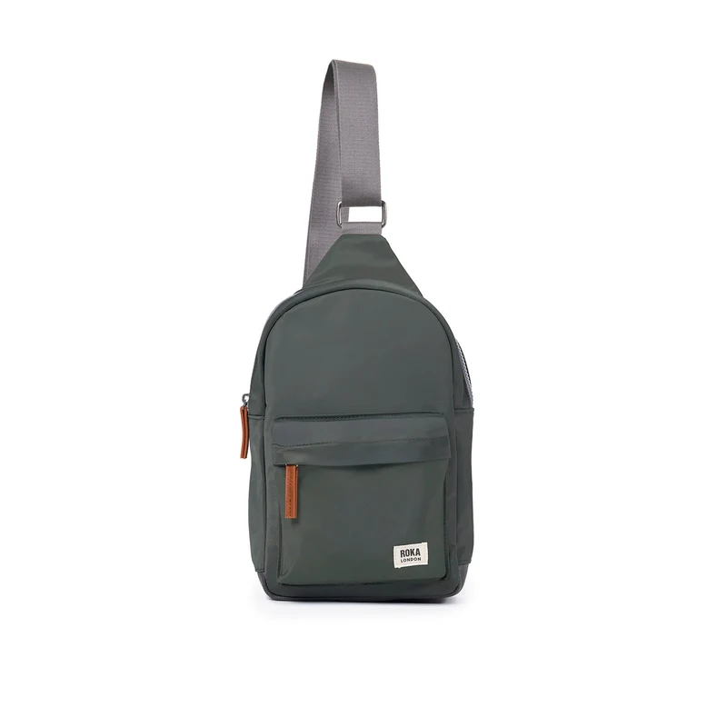 ROKA Willesden Grote tas van gerecycled nylon | Thyme