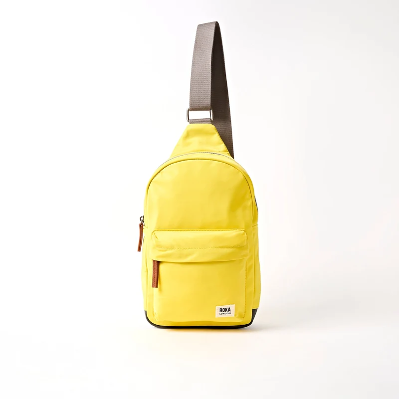 ROKA Willesden Grote tas van gerecycled nylon | Passievrucht