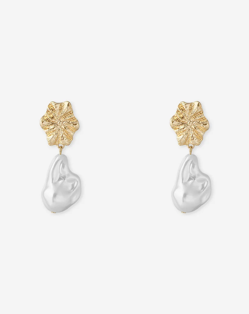 ROSY PEARL EARRINGS