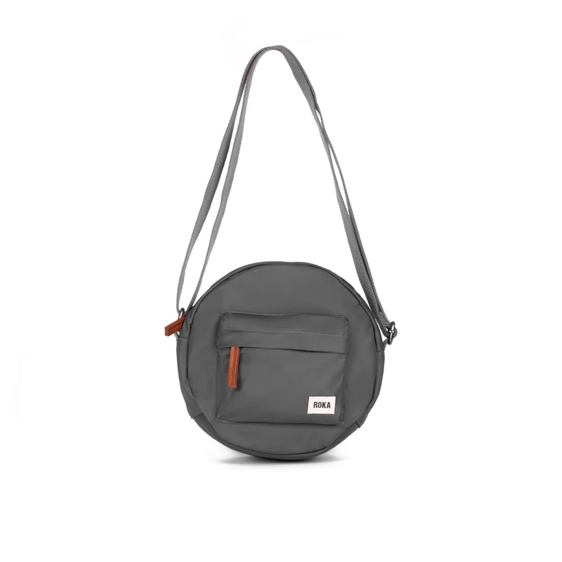 ROKA Paddington B Grafiet Kleine Tas van Gerecycled Nylon
