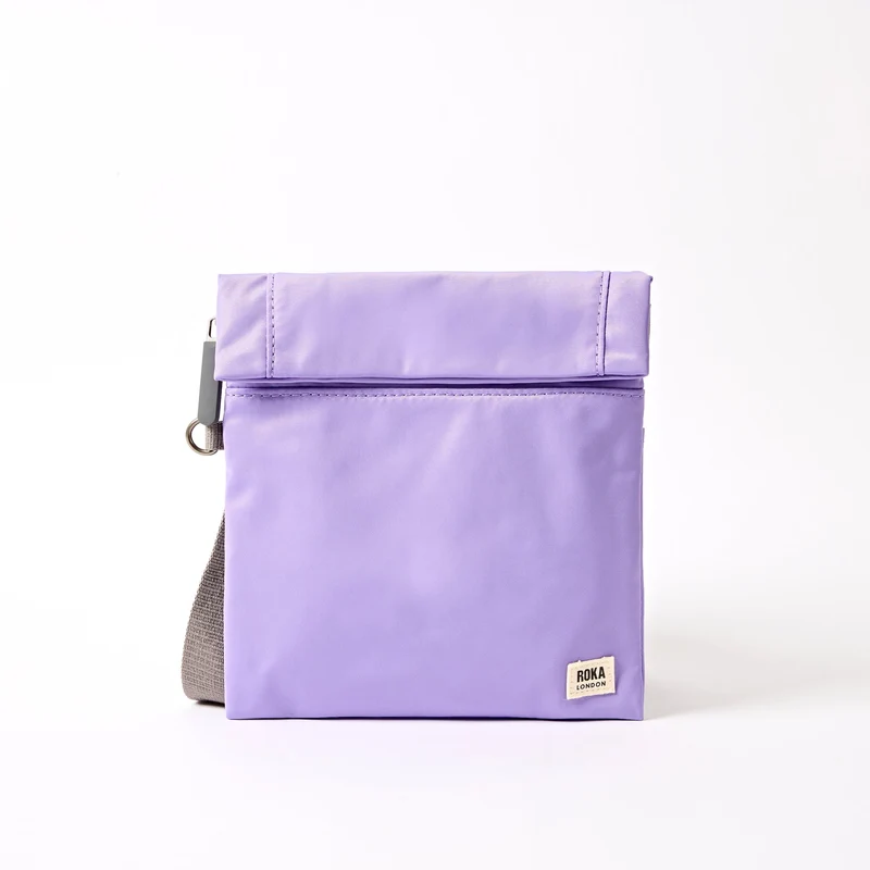 ROKA Stratford Kleine Tas van Gerecycled Nylon | Thistle Bloom