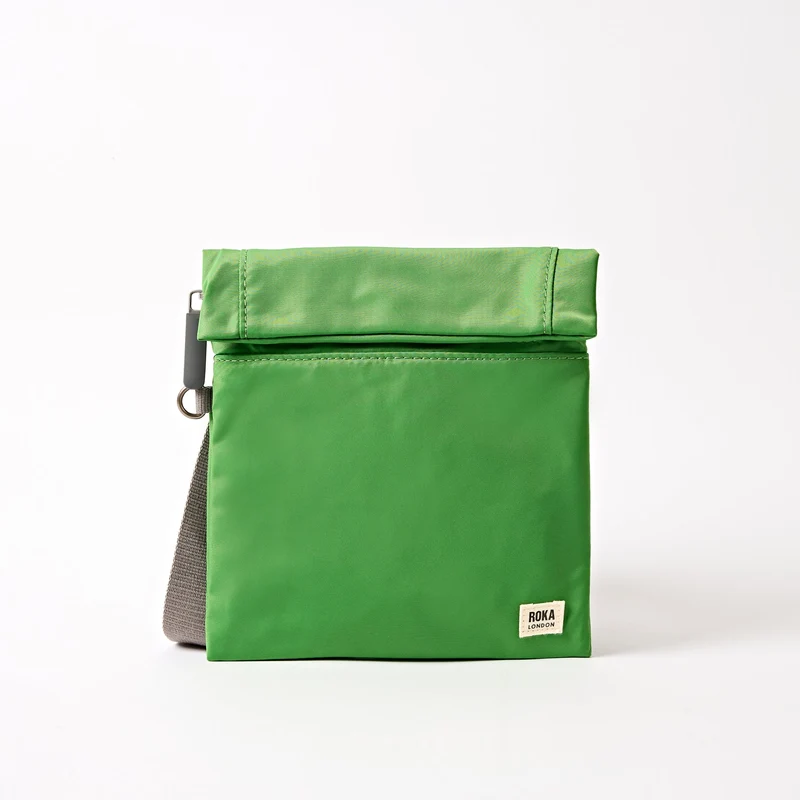 ROKA Stratford Kleine Tas van Gerecycled Nylon | Online Lime
