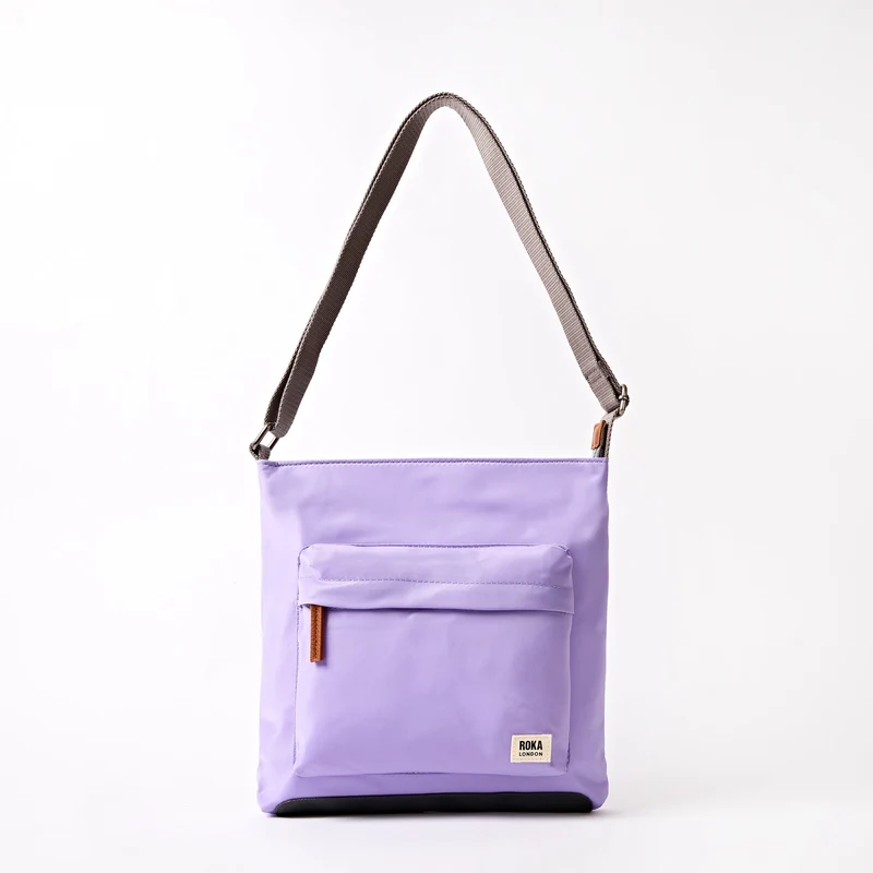 ROKA Kennington B Medium Tas van Gerecycled Nylon | Thistle Bloom