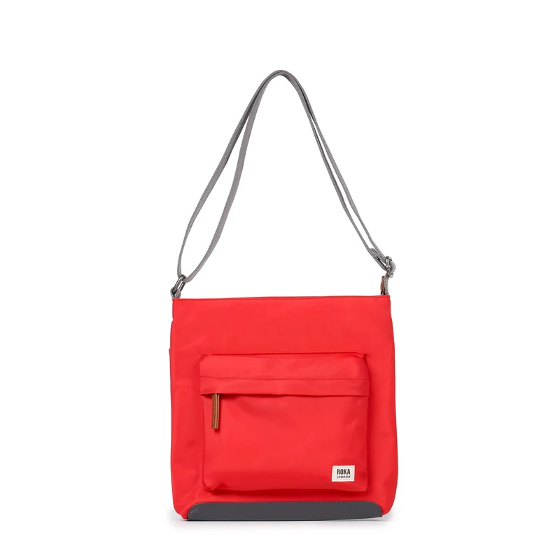 ROKA Kennington B Medium Gerecyclede Nylon Tas | Chili Olie