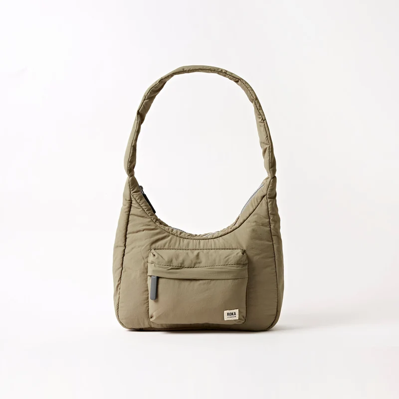 ROKA Belsize Taupe Kleine Gerecyclede Taslon Tas